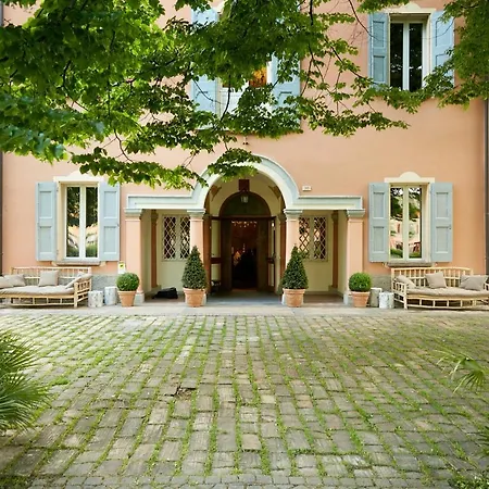 Hotel Mery Bistrot In Bisbini *