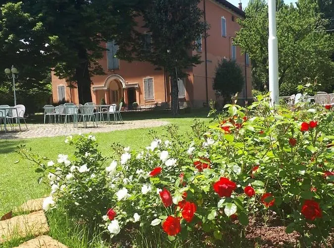 Mery Bistrot In Bisbini Hotel *